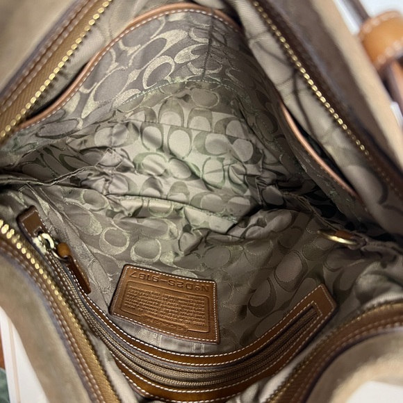 Coach Legacy Ergo Suede Bucket Bag, 9187 - Picture 9 of 10